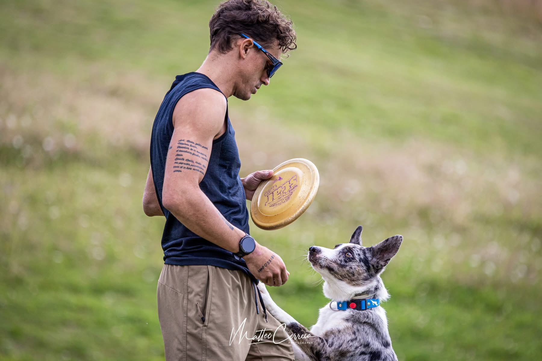 Antonio con Feel, disc dog